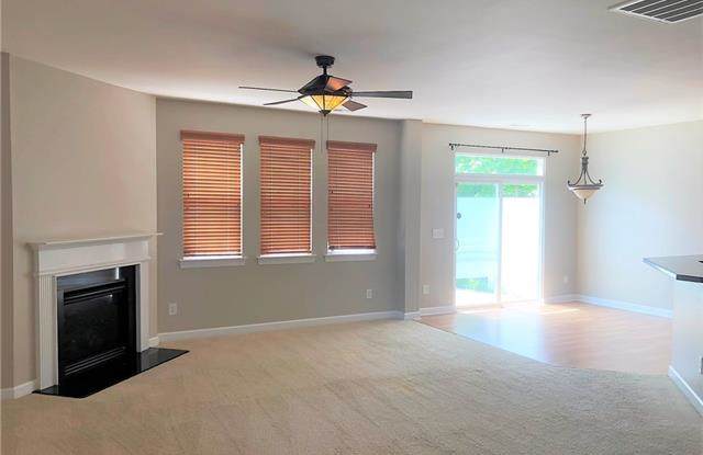 12140 Red Rust Lane Gallery 3