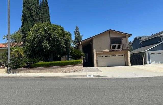 840 Bridle Drive photos photos