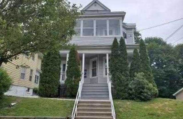 37 ROOSEVELT AVE-APT 2 - 37 Roosevelt Avenue, Poughkeepsie, NY 12601