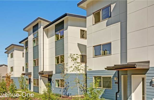 4214 S Trenton St - 4214 South Trenton Street, Seattle, WA 98118