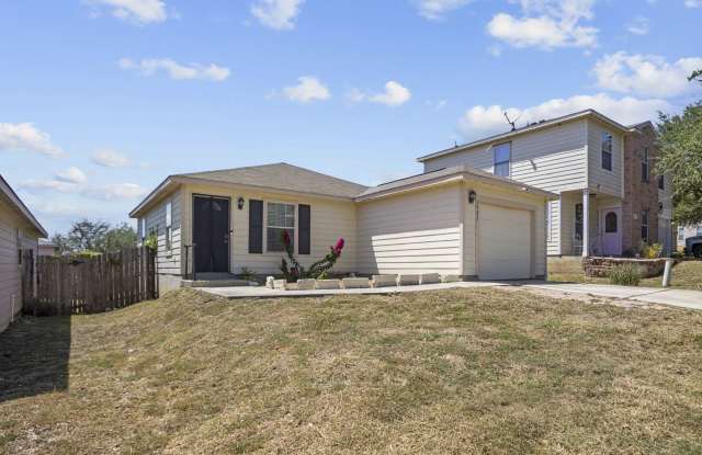 5923 Fox Cyn Gallery 2