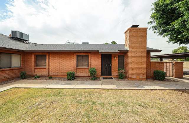 102 W Concorda Drive photos photos