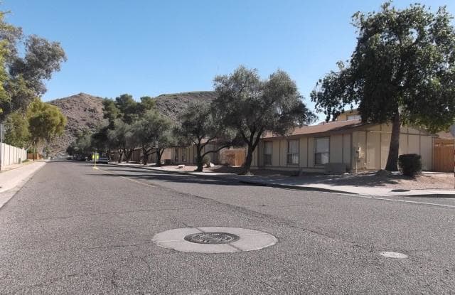 12445 N 21ST Avenue - 12445 North 21st Avenue, Phoenix, AZ 85071