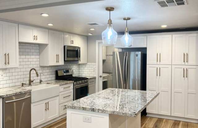 4 Bed/ 3 Bath Yorba Linda Home with 2 Car Garage photos photos 4 Bed/ 3 Bath Yorba Linda Home with 2 Car Garage photos photos
