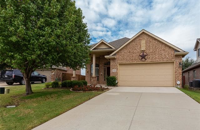 4928 Lasso Lane - 4928 Lasso Lane, McKinney, TX 75070