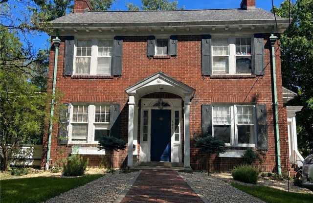 664 E Beau Street photos photos