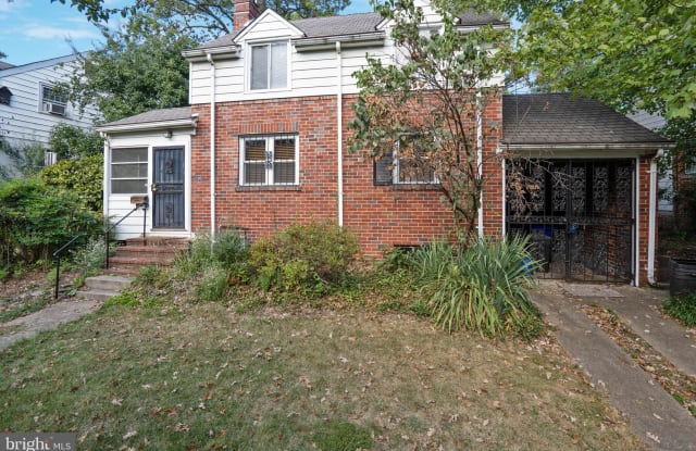 5902 FOREST ROAD - 5902 Forest Road, Cheverly, MD 20785