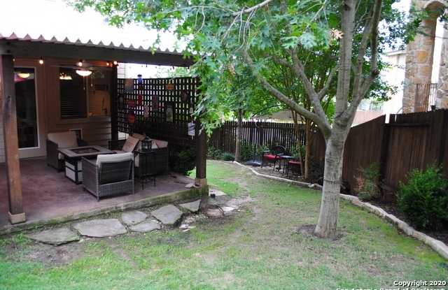 21703 Andrews Gardens Gallery 3