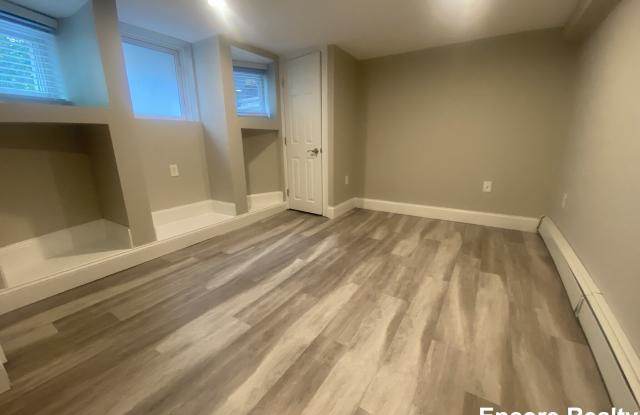 672 Washington St. - 672 Washington Street, Brookline, MA 02446