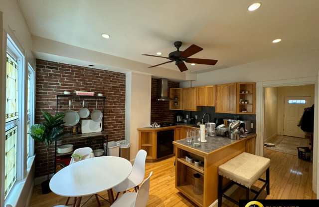2 Hardwick St photos photos