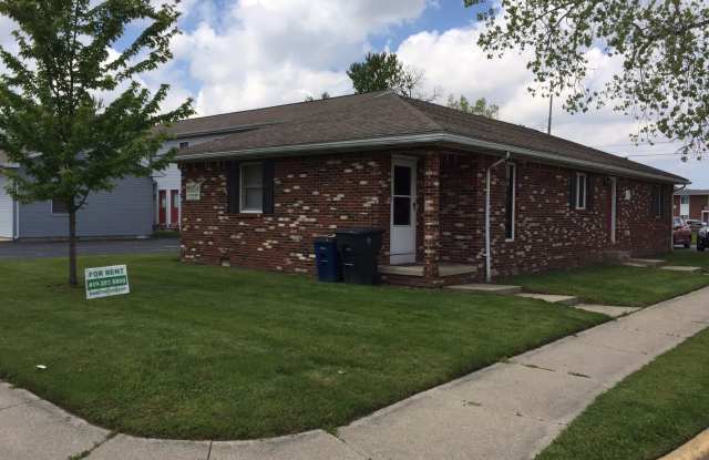 Bev House - 4 Bedroom, 1.5 Bath House - Available for the 2025–2026 Academic Year – Reserve Your Spot Today! photos photos