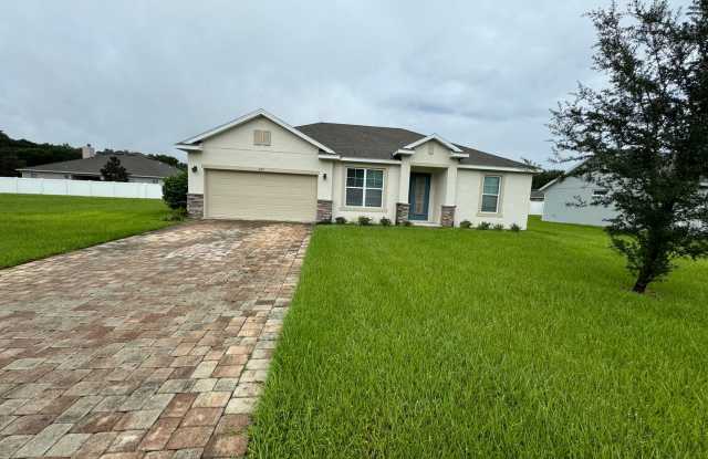 Charming 3-Bedroom, 3-Bath Home with Modern Features photos photos