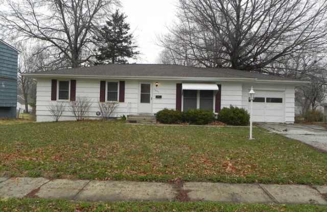 13311 Park Lane - 13311 Park Lane, Grandview, MO 64030