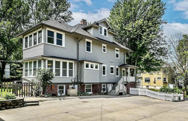 Endure Group Rentals (4124 Davenport St.) Gallery 4