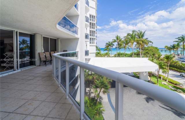 16711 Collins Ave photos photos