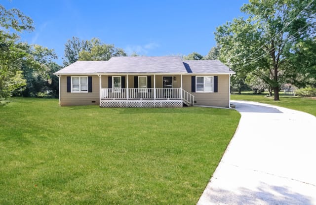 308 Rebecca Court - 308 Rebecca Court, Stockbridge, GA 30281