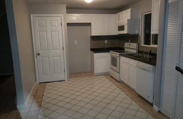 3922 Jerome Court Gallery 3