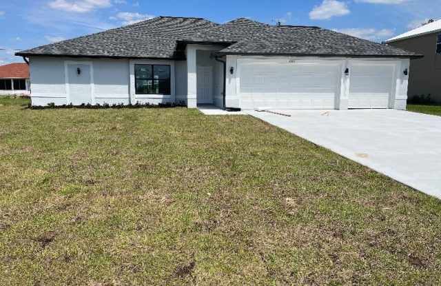 3511 SW 15th Ave - 3511 Southwest 15th Avenue, Cape Coral, FL 33914