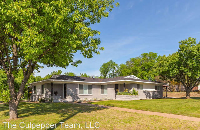 4400 Granbury Rd. - 4400 Granbury Road, Fort Worth, TX 76109