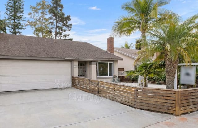 945-47 Woodgrove - 945-47 Woodgrove Drive, Encinitas, CA 92007