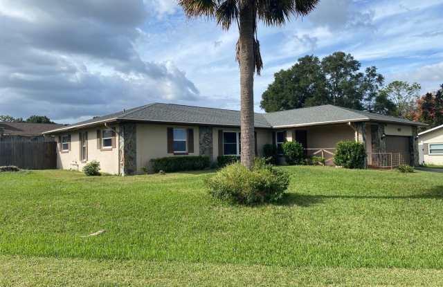 Cedar Hills - Desirable SE neighborhood 3/2/2 photos photos