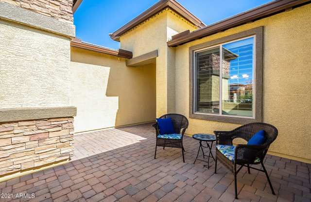 17728 W CEDARWOOD Lane Gallery 3