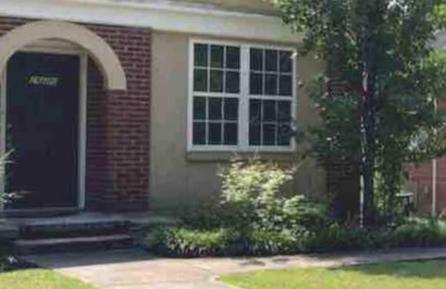 2620 Gervia street - 2620 Gervais Street, Columbia, SC 29205