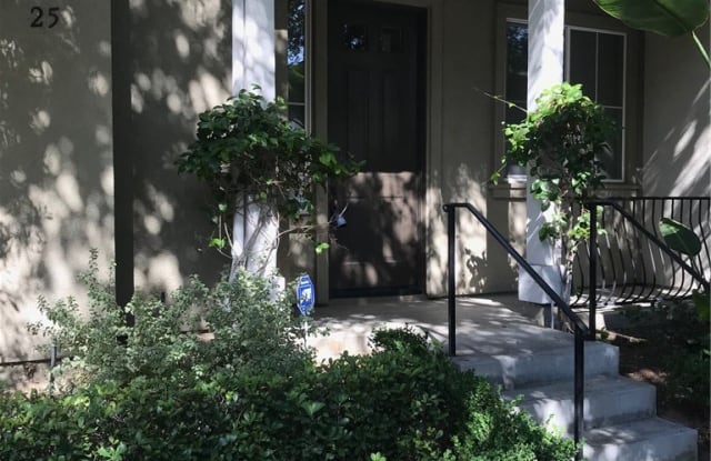 25 Bolinas - 25 Bolinas, Irvine, CA 92602