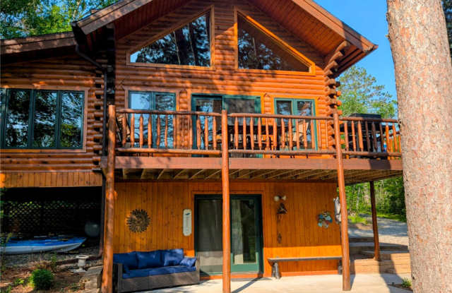 Cozy Lakefront TimberRidge Cabin photos photos