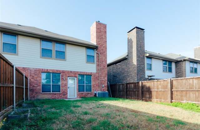 1209 Plaza Way - 1209 Plaza Way, Richardson, TX 75080