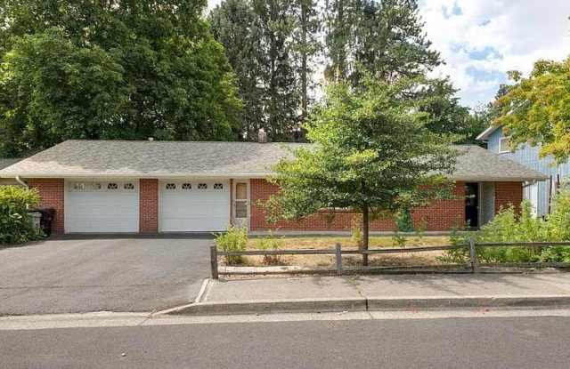 635 Southwest Dawnview Court photos photos