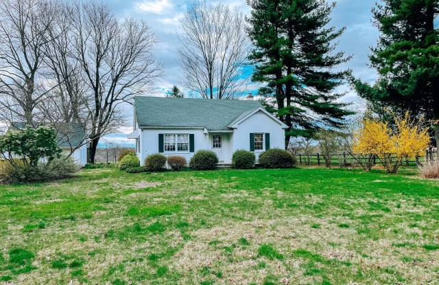 2951 WINDY BUSH ROAD - 2951 Windy Bush Road, Bucks County, PA 18940