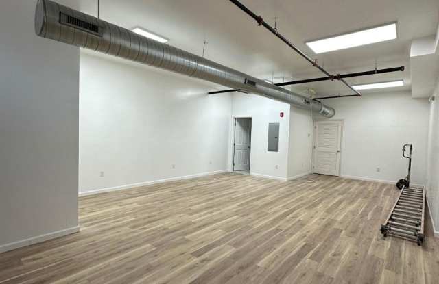 4250 LANCASTER Avenue photos photos