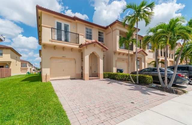12863 SW 134TH TER photos photos