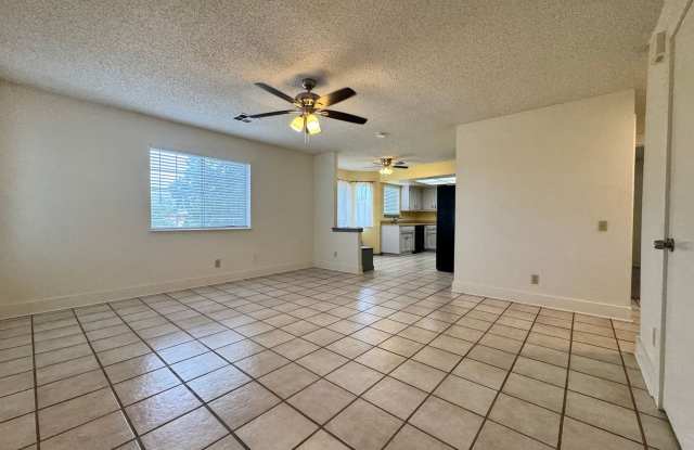 READY NOW! 3 Bedrooms - 2 Bathrooms with Fenced Backyard Gallery 3