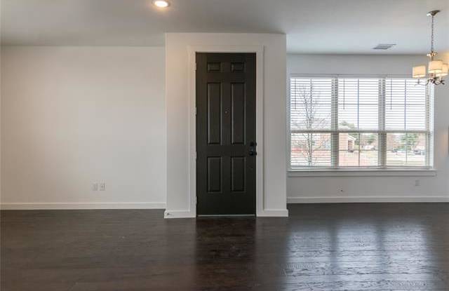 3901 Crown Avenue Gallery 4