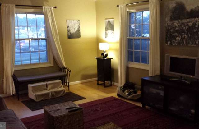 15310 ANNAPOLIS ROAD Gallery 2