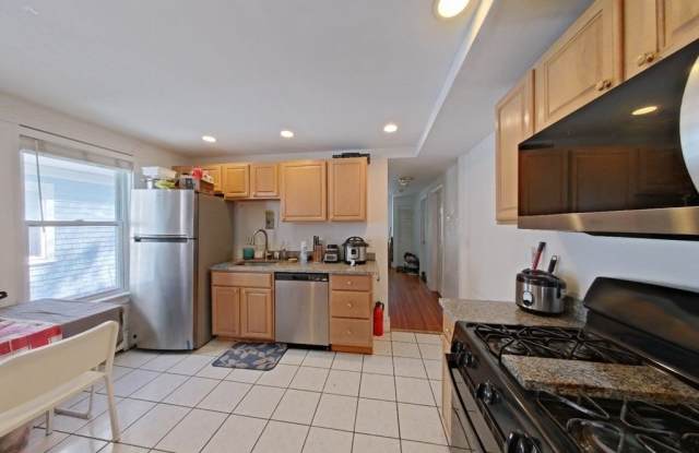 29 Brackett St photos photos