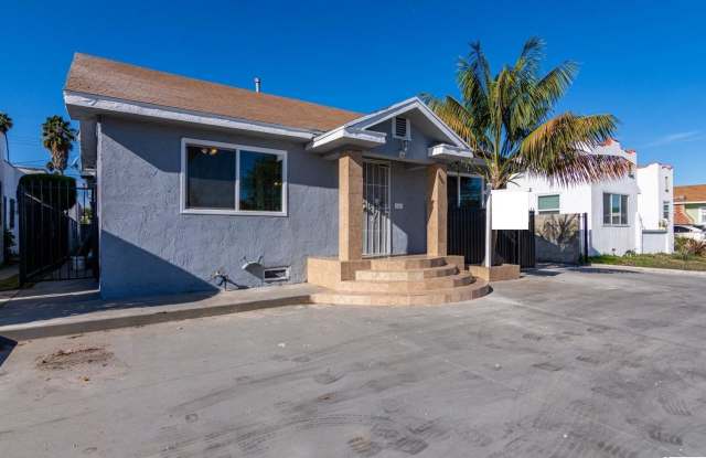 3889 Arlington Avenue Gallery 2