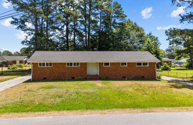 Updated Two Bedroom near Downtown Smithfield, Updated, Granite, Carport, Pet Friendly! photos photos