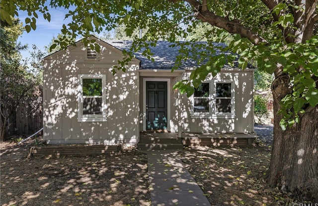 1109 Ivy St. photos photos