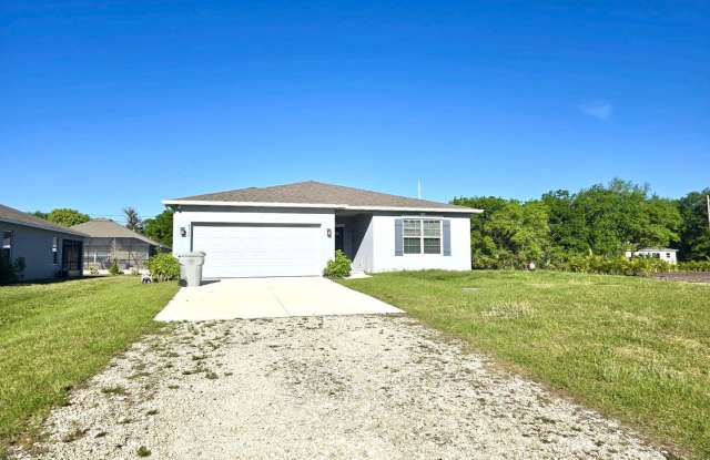 Beautiful 4-Bedroom, 2-Bath Home in Vero Lake Estates – A True Gem! photos photos