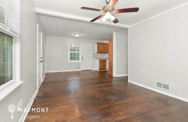 2020 Sanders Drive Gallery 3