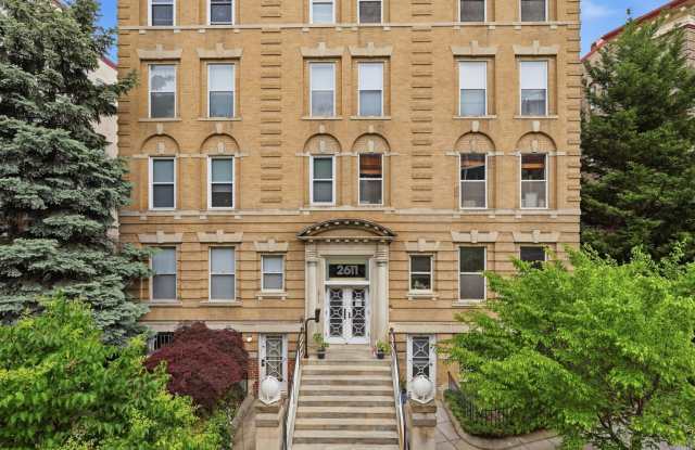 2611 Adams Mill Rd NW#T4 - 2611 Adams Mill Road Northwest, Washington, DC 20009
