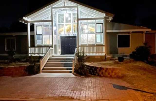 10338 Fairhill Drive photos photos