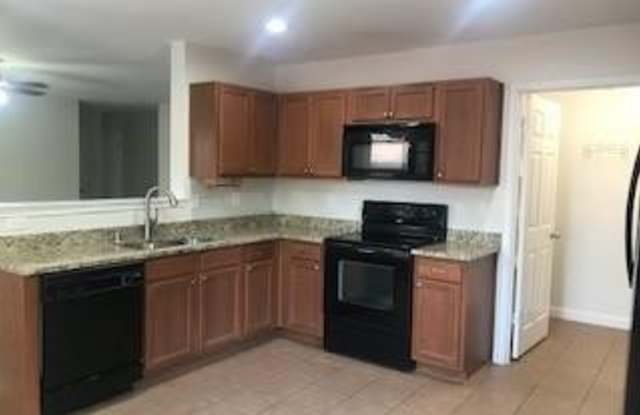 16257 Cowboy Trail Gallery 3
