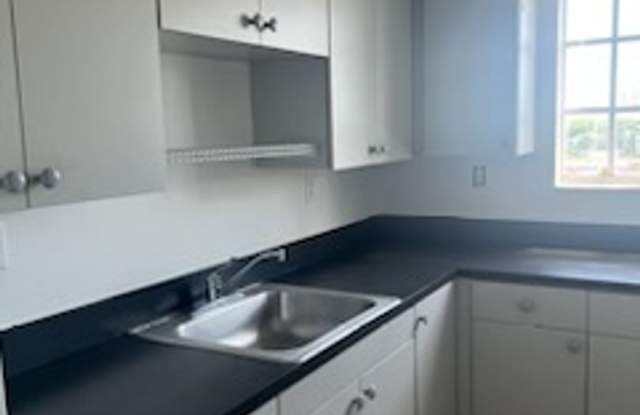 Flagler Apartments Gallery 3