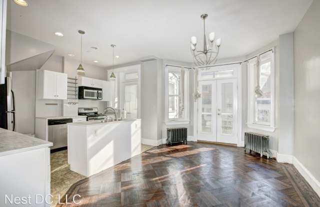 602 Quincy St NW Gallery 2