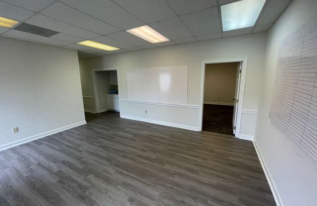 16 Northtown Drive - 106 Gallery 4