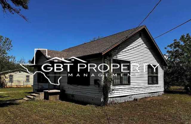 3/1 House - 325 Phillips Street, Waco, TX 76704 3/1 House - 325 Phillips Street, Waco, TX 76704